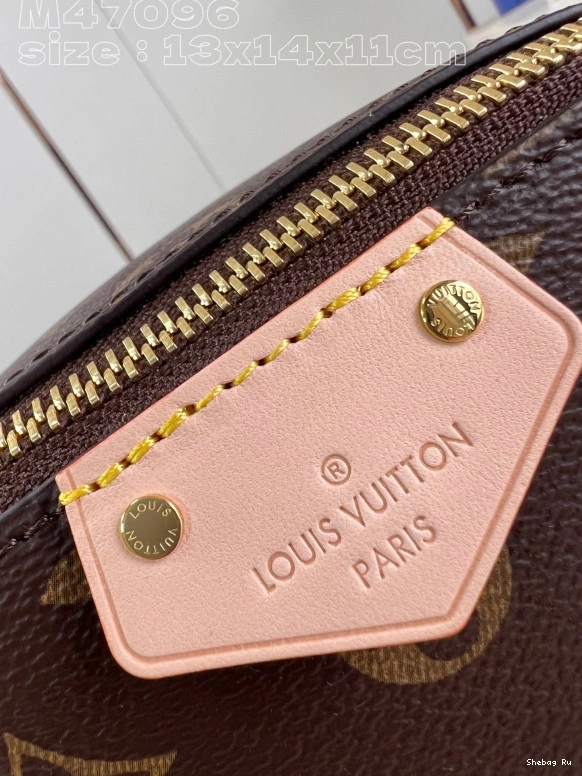 In LOUIS VUITTON Just Case-13*14*11.5CM 0731